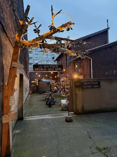 Arrière Cour à Rive-de-Gier