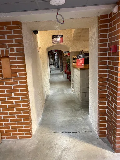 Cave Jullien Frères à Rive-de-Gier