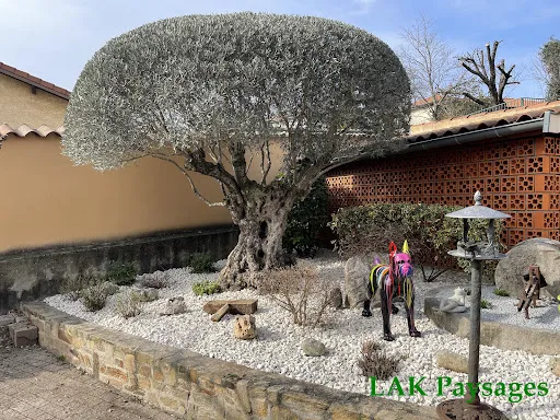 Lak Paysages: Paysagiste -Aménagement extérieur Rhône Loire à Rive-de-Gier